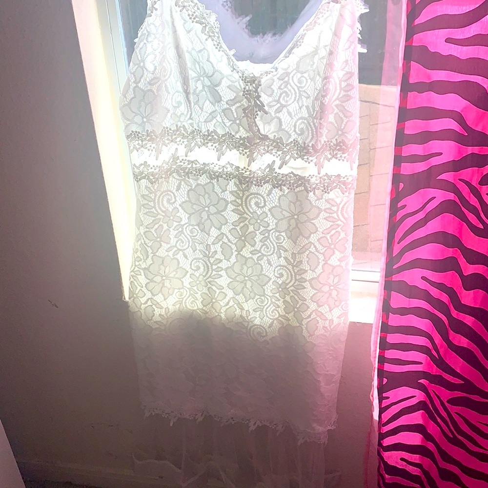 White lace dress